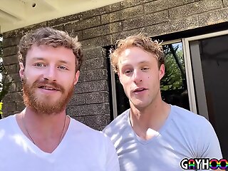 handsome justin taylor spreads ass sage